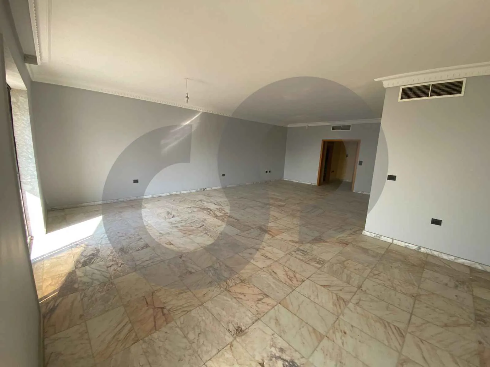 LUXURY LIVING/PRIME VERDUN LOCATION/SEA VIEW/RENT/BEIRUT — photo 2