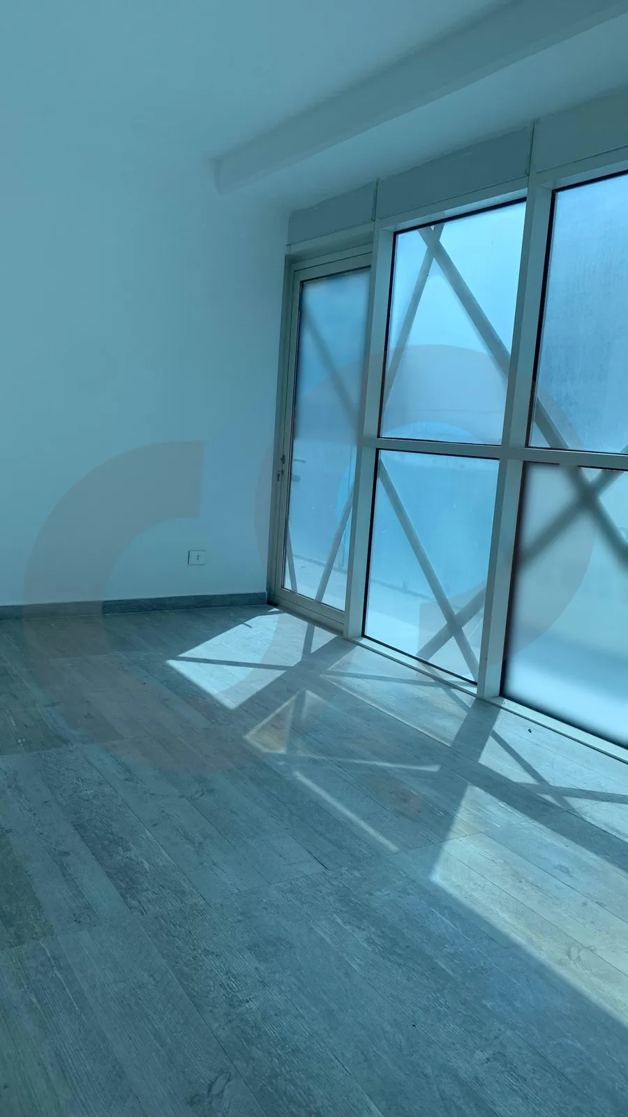 73 SQM Office for Rent/Strategic location/TRIPOLI — الصورة 2