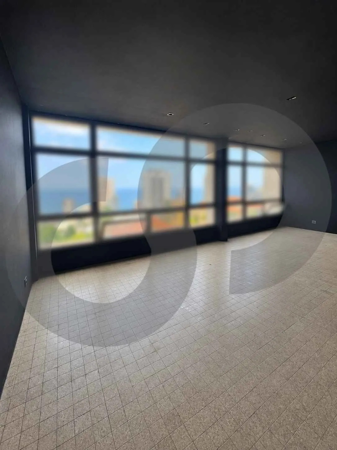 PRIME OFFICE FOR RENT IN BLISS(RAS BEIRUT) /SIX OFFICE ROOMS/OPEN VIEW — photo 2