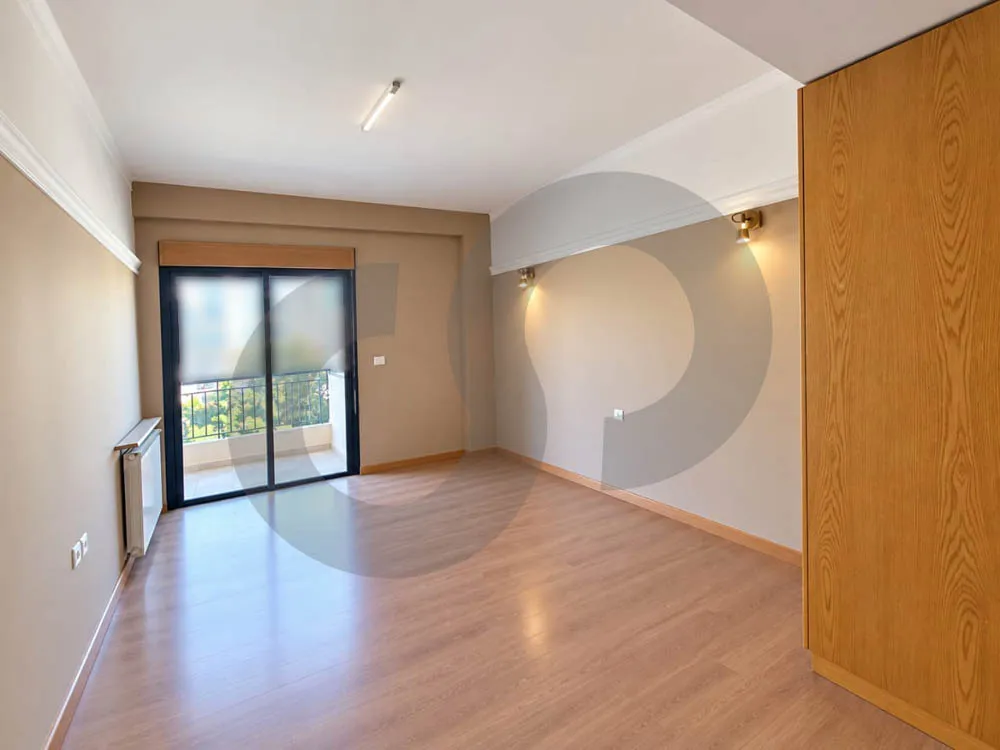 beautifully decorated /duplex /spacious/charming interior/ Mansourieh, Metn — الصورة 2