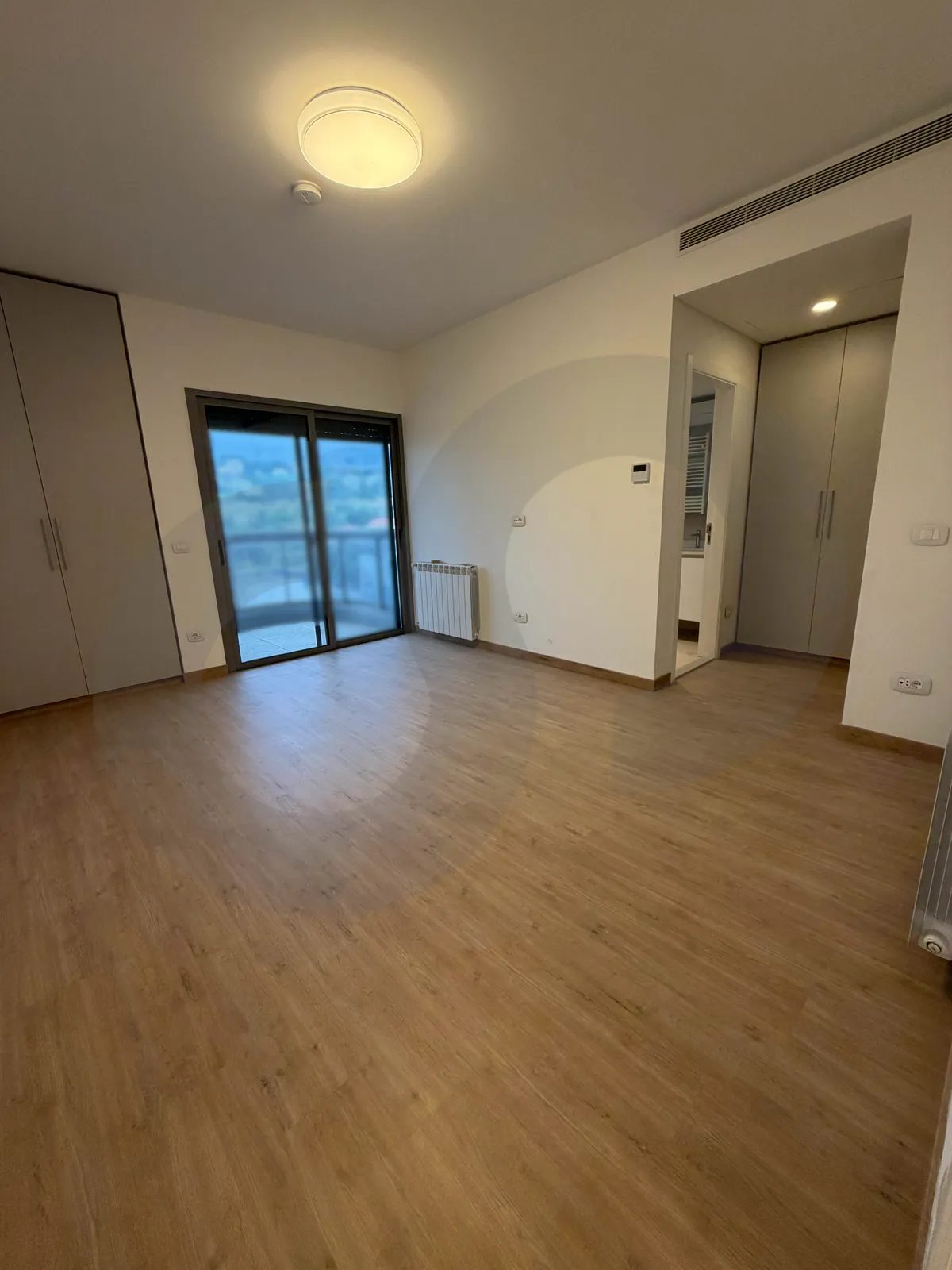 Luxury Apartment for Sale/Prime location/Sea View/Ready to move in/DBAYE-METN — الصورة 2
