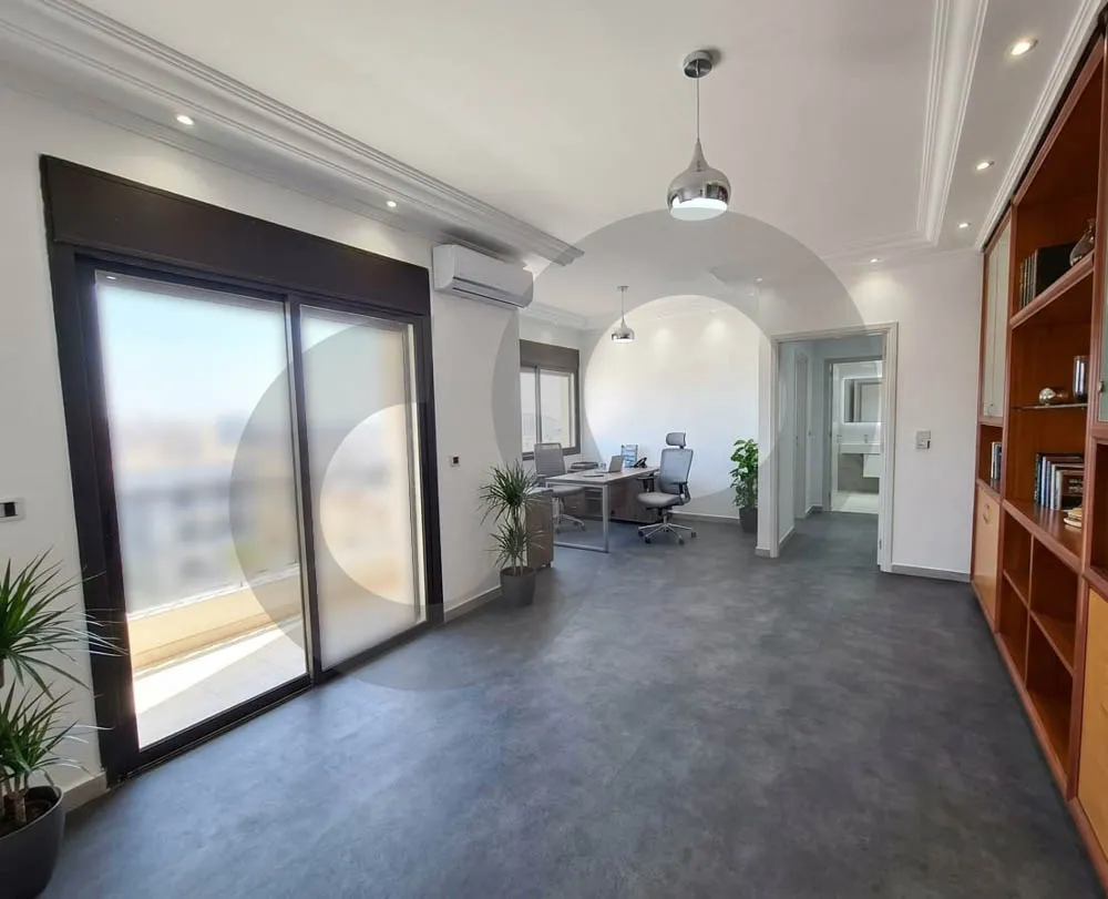 80 sqm Office /Well-located/ 2nd floor/Mansourieh,METN — الصورة 2