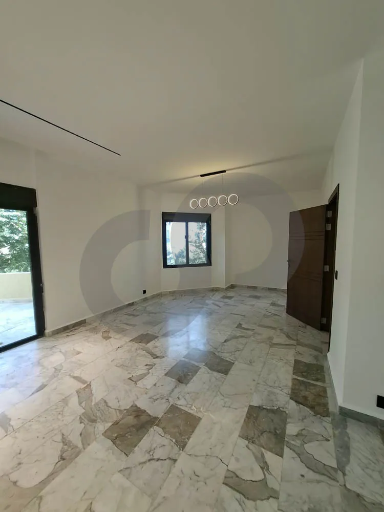 beautifully decorated/fully renovated/modern interiors/Rabweh,METN — الصورة 3