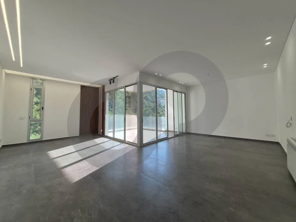 prestigious location/spacious interiors/elegant /Bayada,METN — الصورة 3
