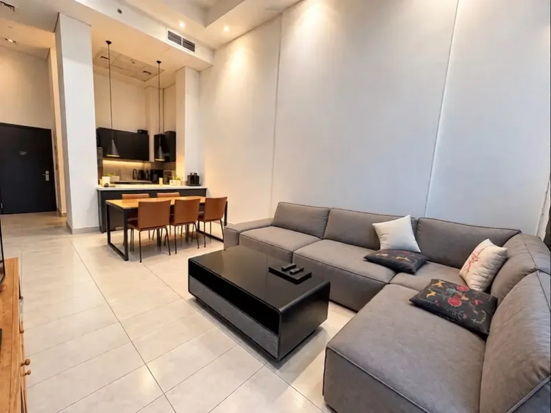 Prime Location,Apartment for Rent, Hyatti Residence