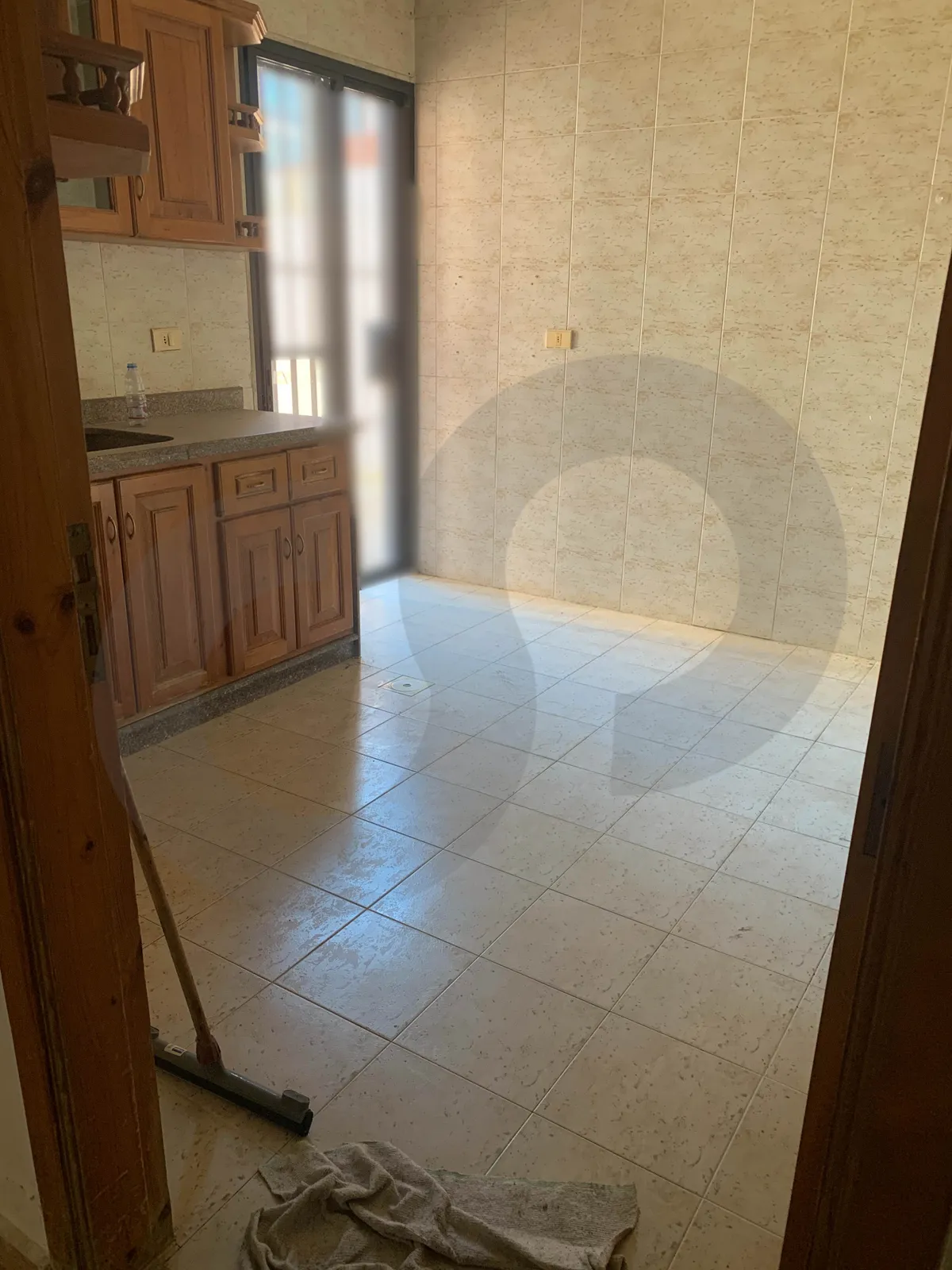 Office for rent/Prime location/First floor/BACHARA EL KHOURY-TRIPOLI — الصورة 3