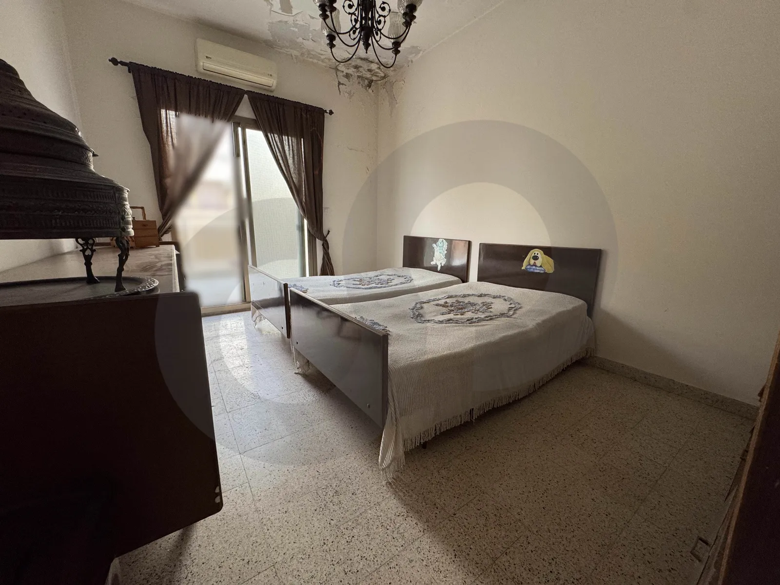 120 sqm Apartment for sale/Needs Renovation/AICHA BAKKAR-BEIRUT — photo 2