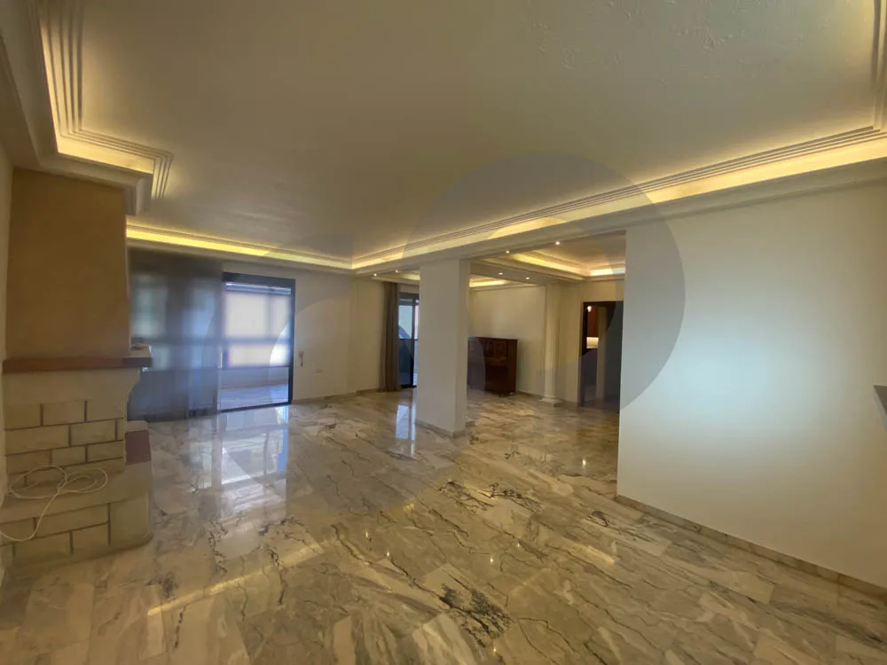Spacious /prime location/high floor/well-maintained / Ras nabeh,BEIRUT — photo 2