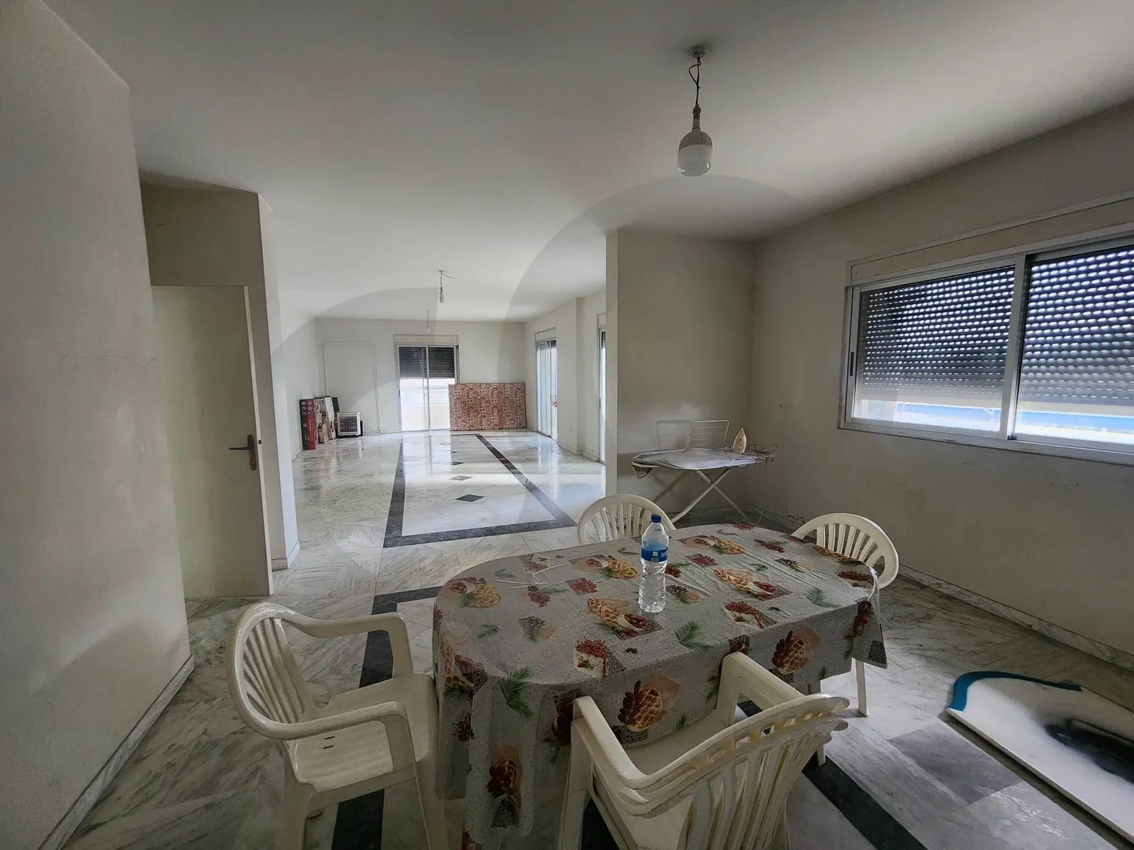Apartment for Sale/Very strategic location/Close To all essential amenities/TRIPOLI — الصورة 2