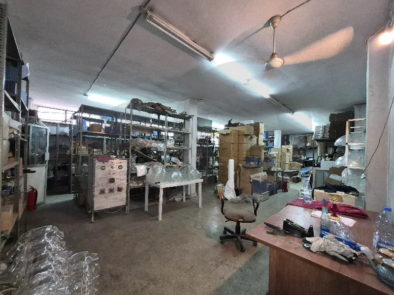 Industrial Warehouse/Prime location/Easy Access/BAOUCHRIYE-METN — الصورة 2