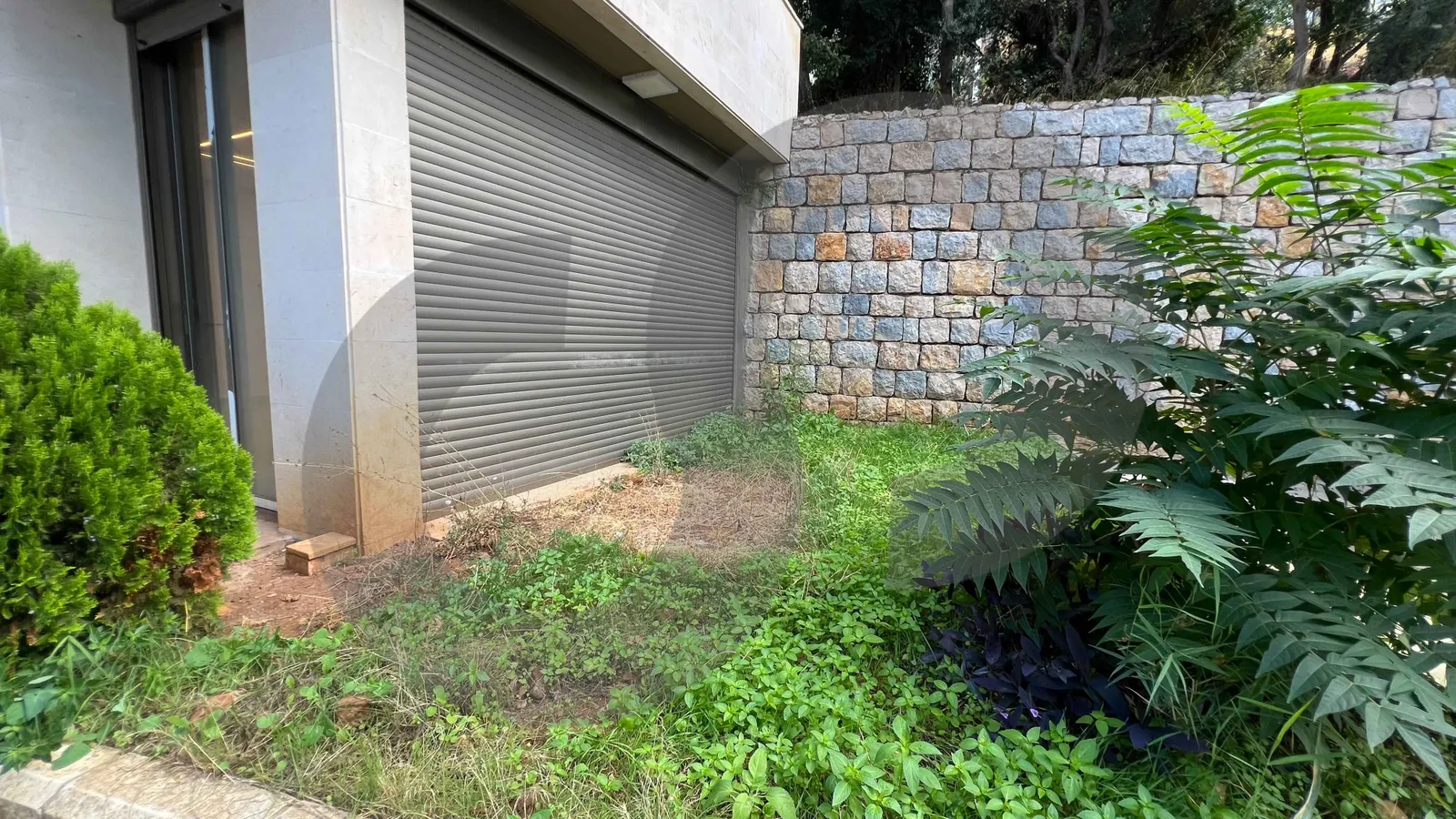 GREAT VALUE/GROUND-FLOOR/PRIVATE TERRACE/EASY ACCESS/ZAKIRIT,METN — الصورة 2