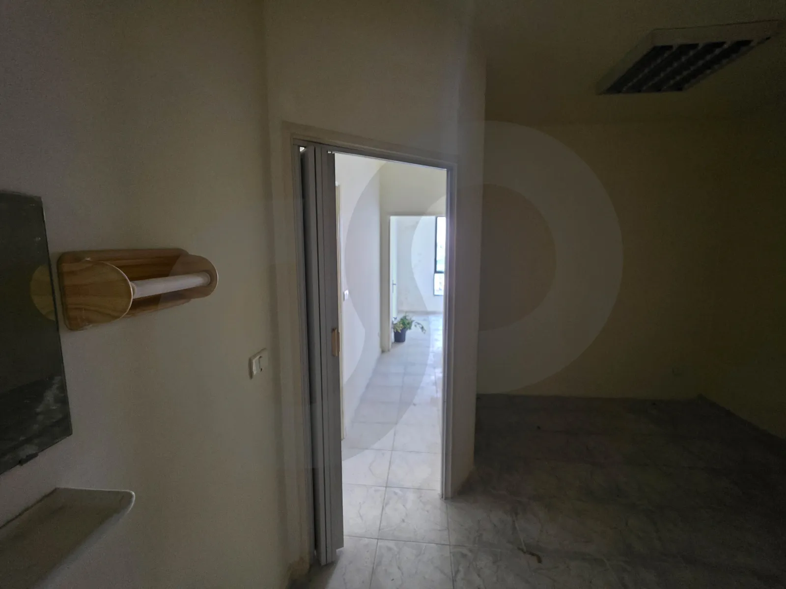 75 SQM Office for sale/Easy access/ADONIS-KESEROUAN — الصورة 3