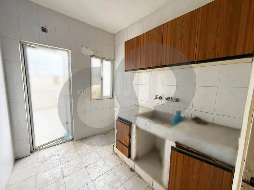 practical layout /suitable option/5th floor/Tarik El Jdideh,BEIRUT — photo 2