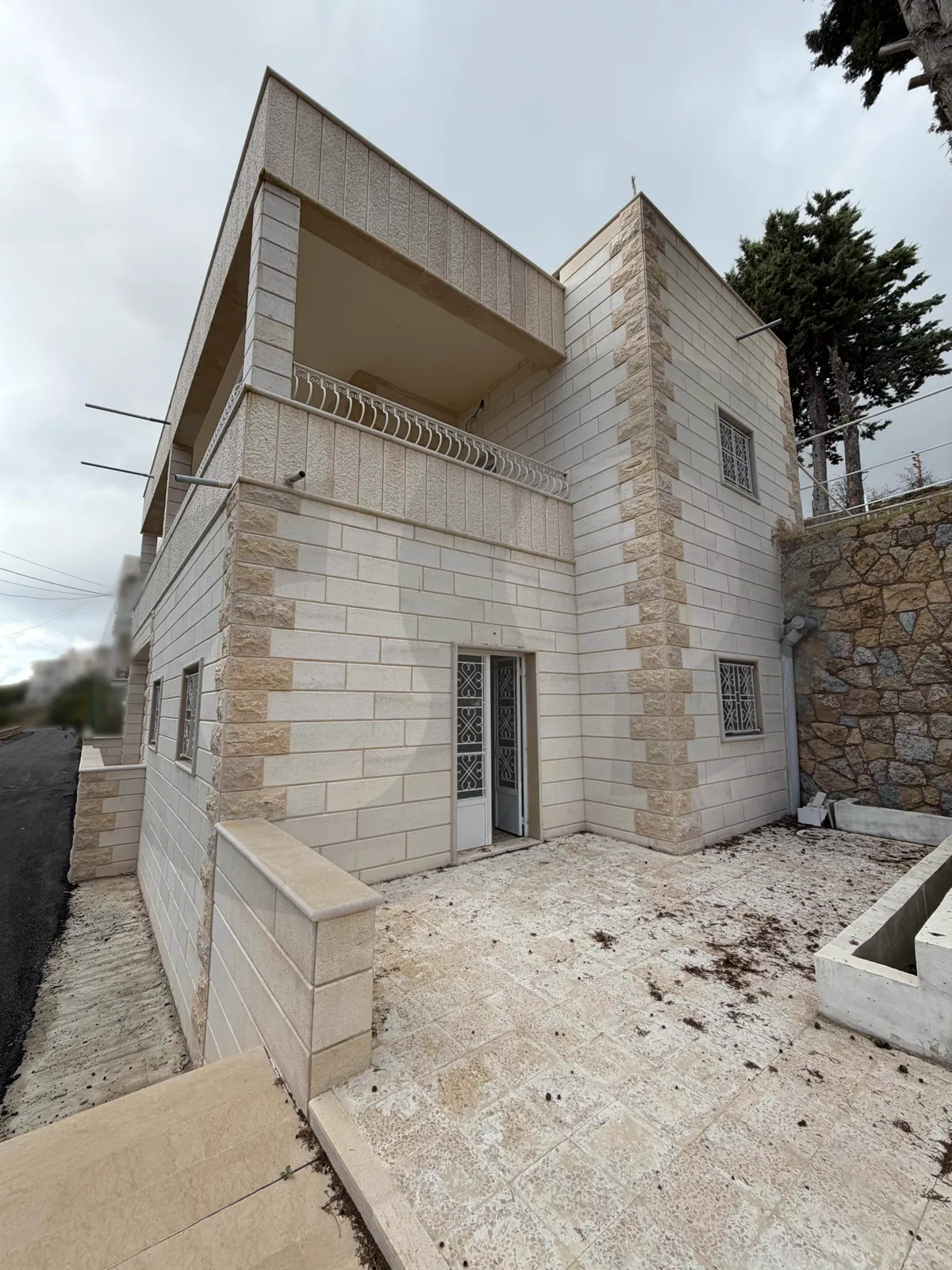 Apartment for Sale/Peaceful location/Close to all amenities/BHAMDOUN-ALEY — الصورة 3