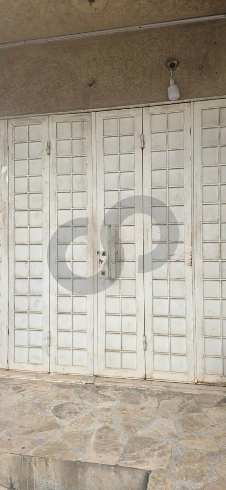 SHOP /Prime Commercial Location/ Business Potential/KFERSAROUN, KOURA — الصورة 2
