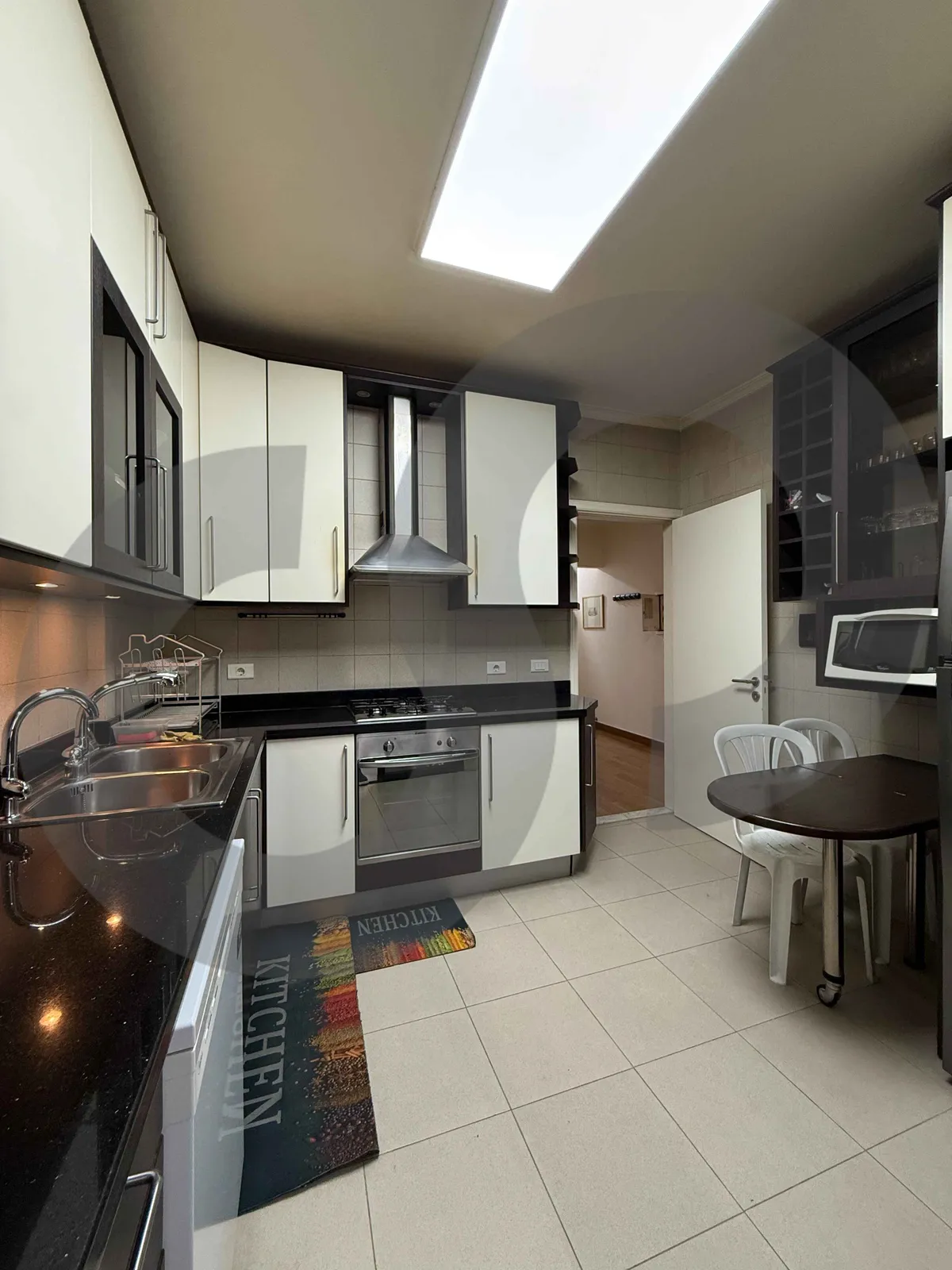 FULLY FURNISHED 2-BEDROOM APARTMENT/PRIME LOCATION/ACHRAFIEH,BEIRUT — photo 3