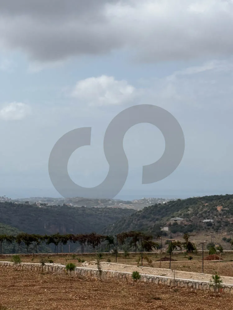 mountain and sea view/ housing land / villa site/ kfarfila, Nabatieh — الصورة 2