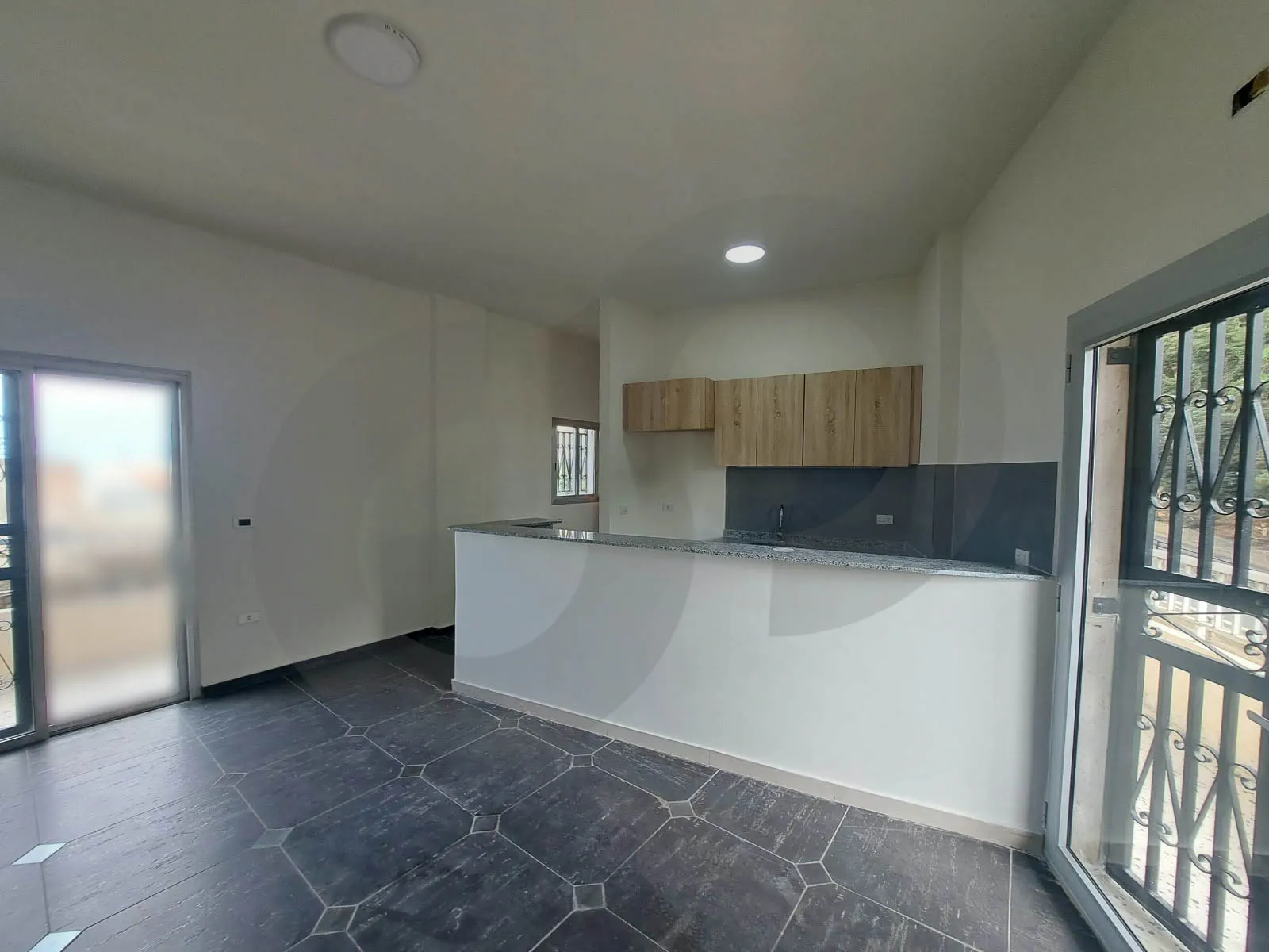 Renovated apartment for rent/Amazing view/MTAYLEB-METN — الصورة 3
