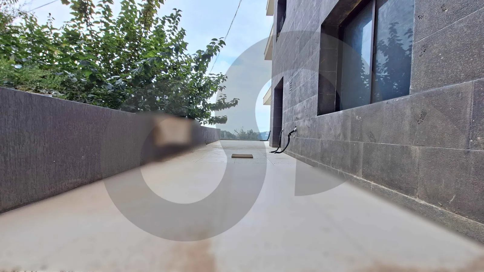 YOUR PRIVATE SANCTUARY IN AARAIYA,BAABDA /HUGE PRIVATE TERRACE/VIEWS — photo 2