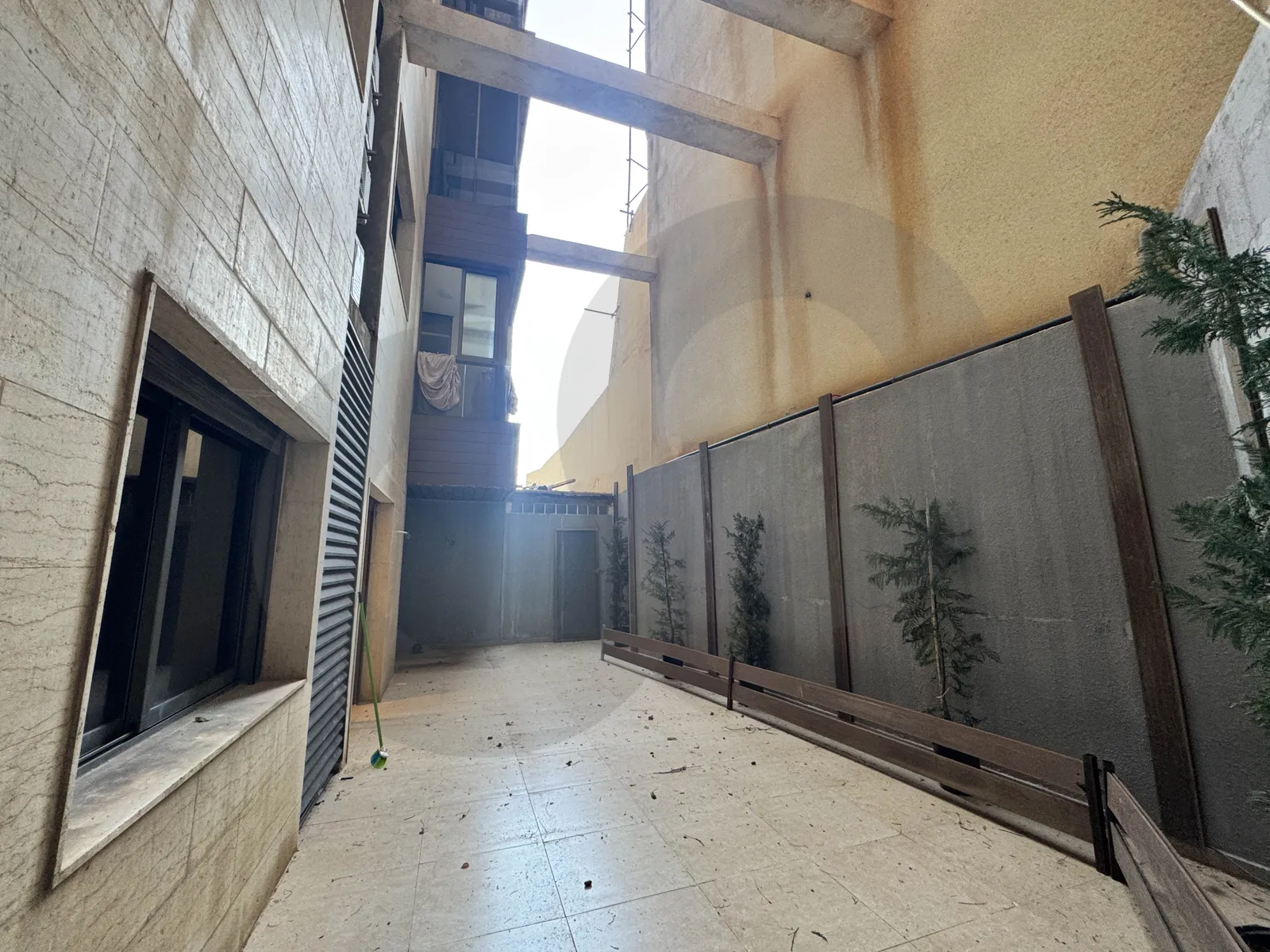 Apartment for rent/Prime Location/Brand New Building/MAR TAKLA-BAABDA — الصورة 2