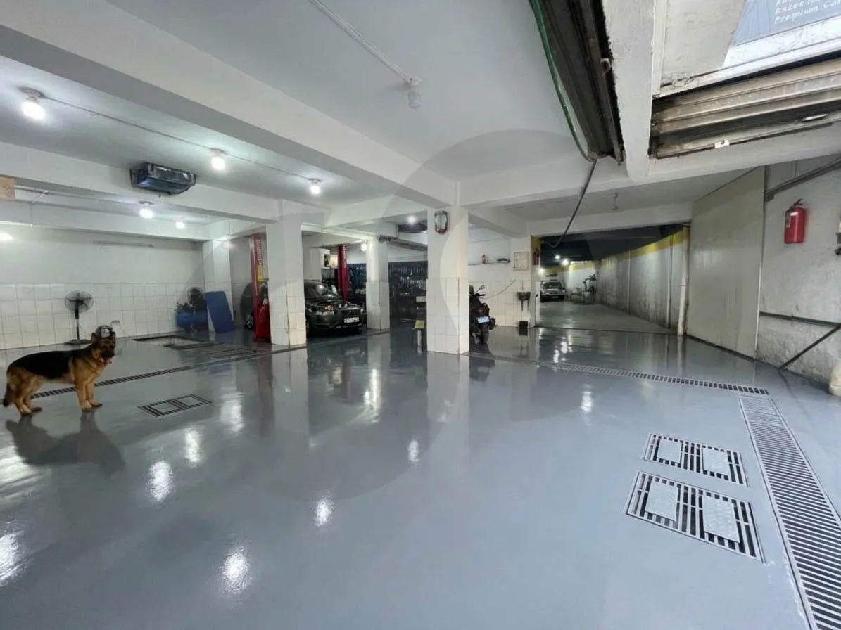 Ware house for Sale/Needs Renovation/Easy access/SIOUFI-BEIRUT — الصورة 3