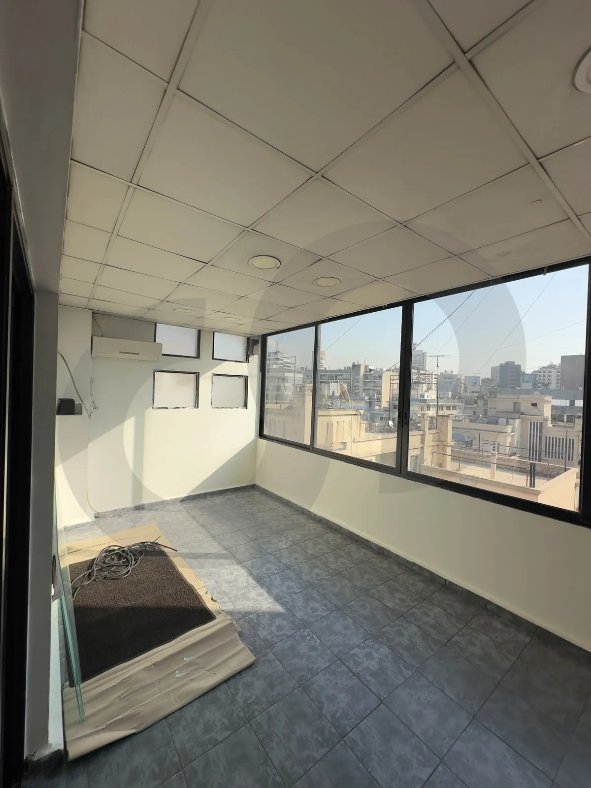 40 SQM Office for rent/Prime medical location/Walking distance from AUB MC/HAMRA-BEIRUT — الصورة 2