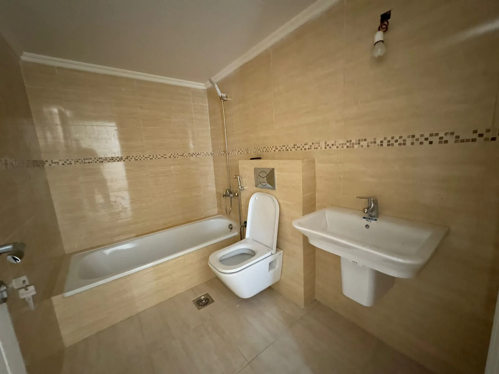 Apartment for Sale in Louaize, Lebanon — الصورة 7