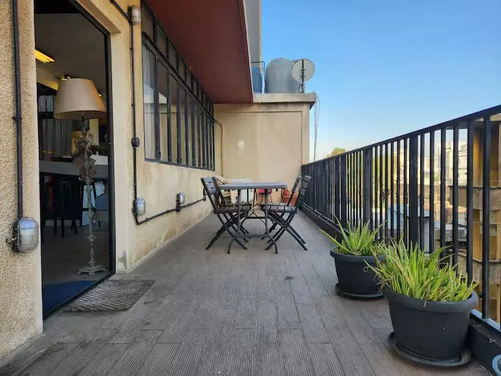 Apartment for sale in Mar Mikhael, Beirut, Lebanon — الصورة 7