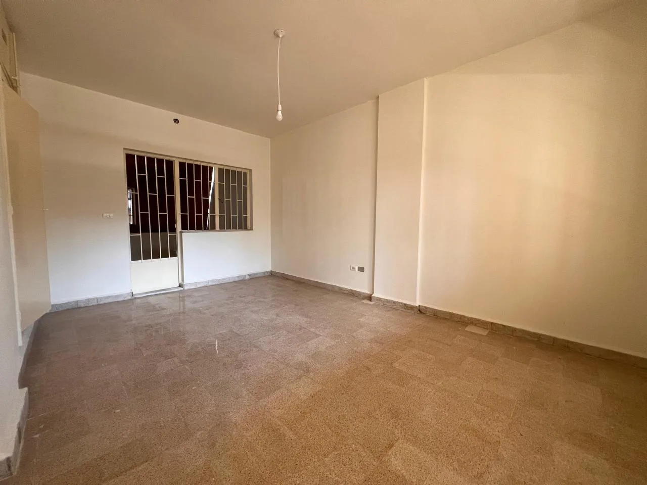 Apartment for Rent in Achrafieh — الصورة 4