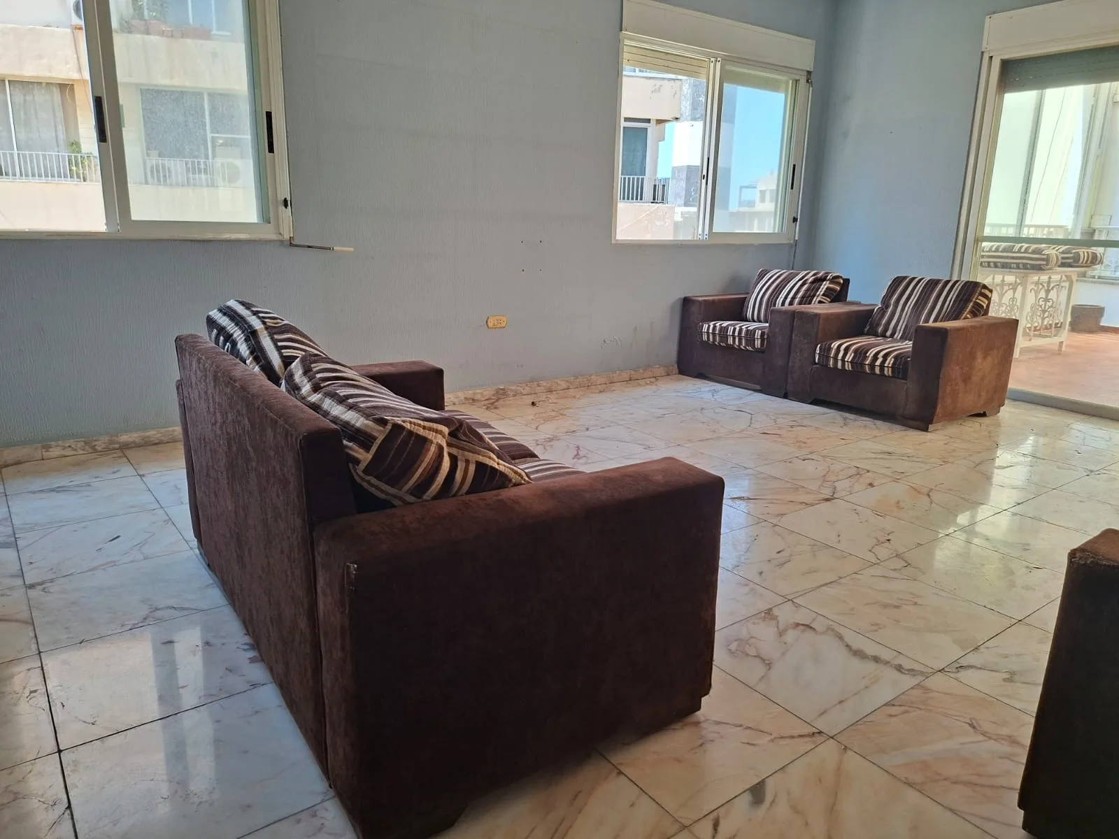 Penthouse for rent in Manara — الصورة 3