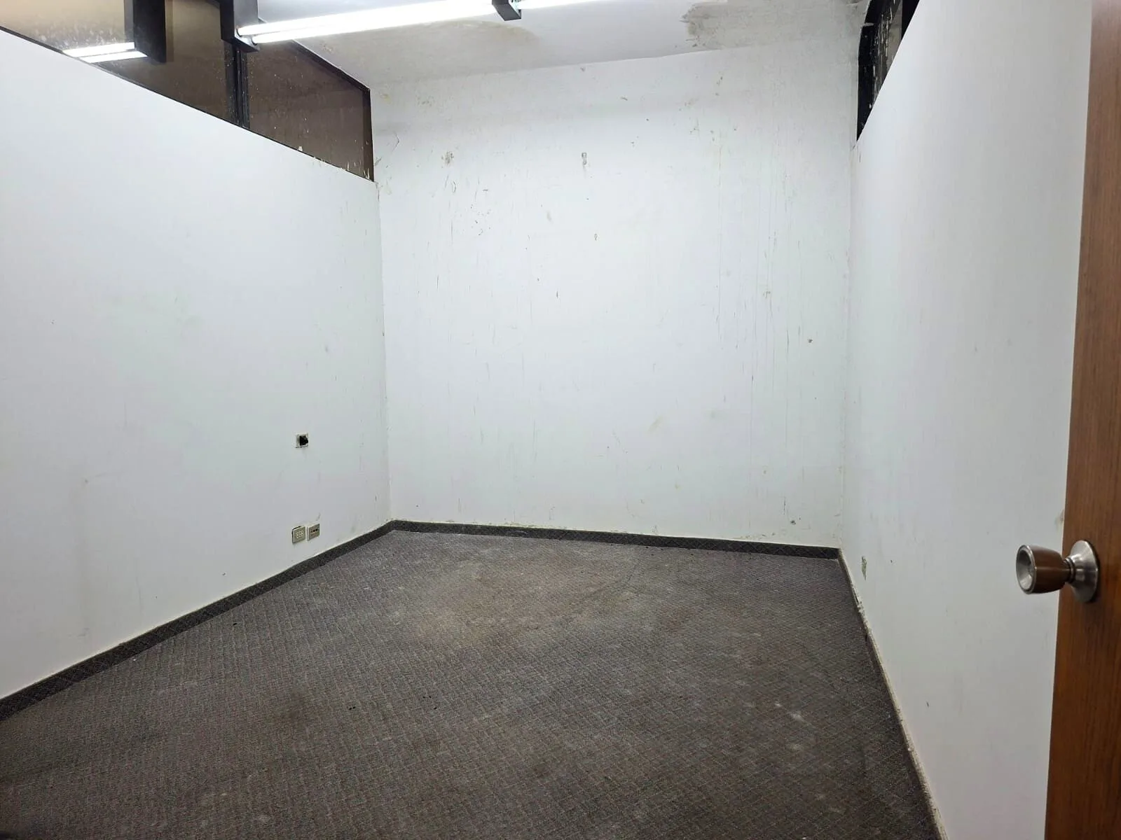 Warehouse for Sale in Verdun, Beirut, Lebanon — الصورة 5
