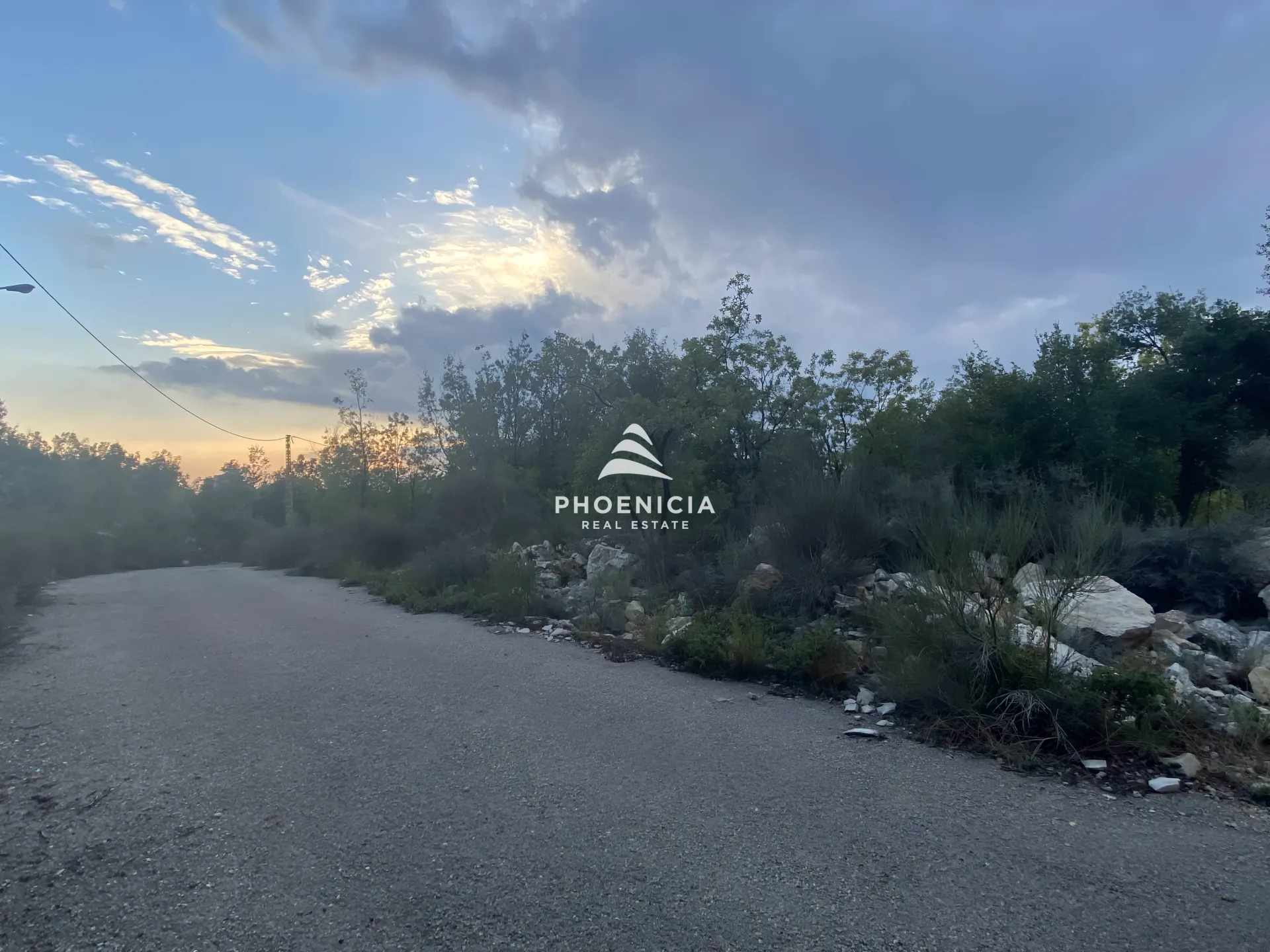 Land for Sale in Aannaya — الصورة 12