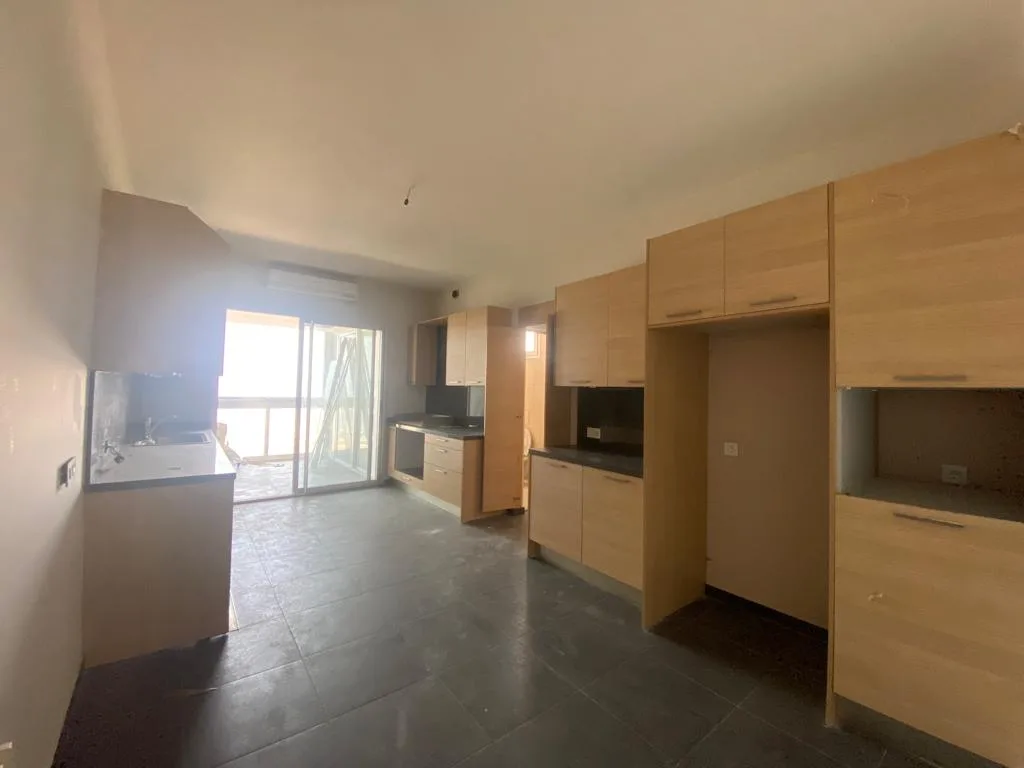 Apartment for Rent in Achrafieh — الصورة 2