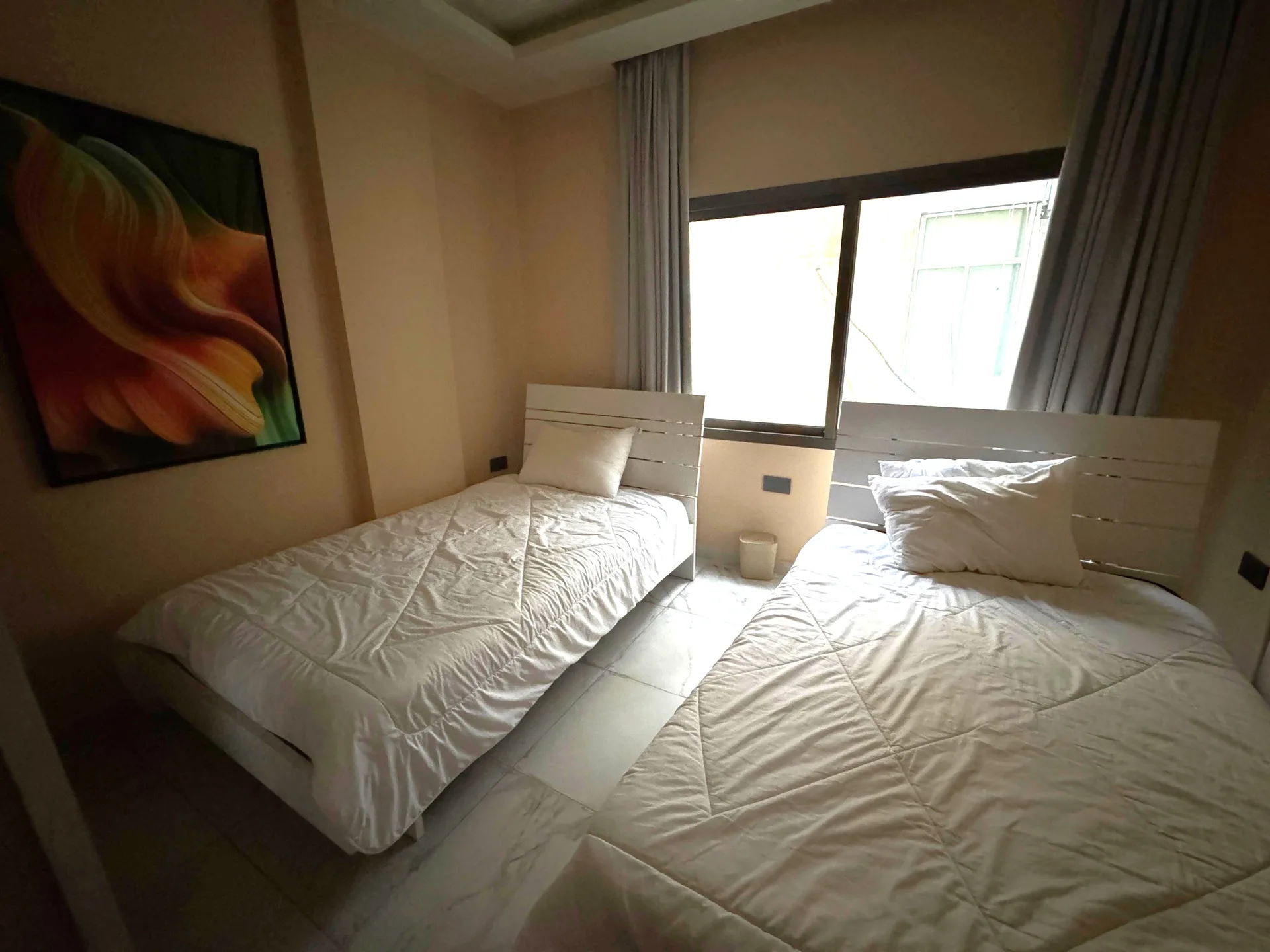 Apartment for rent in Ras, Bayrut, Lebanon — الصورة 4