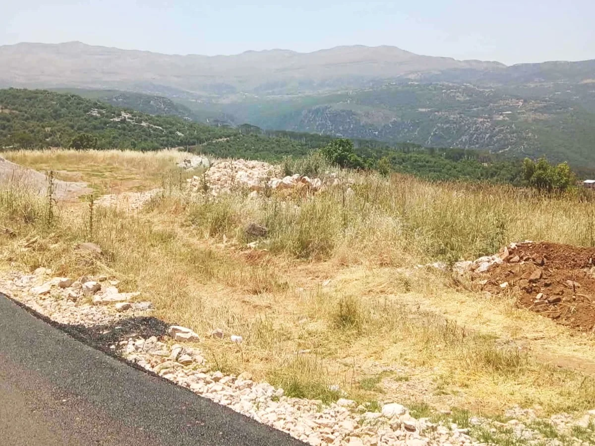 Land for Sale in Mtein — الصورة 3