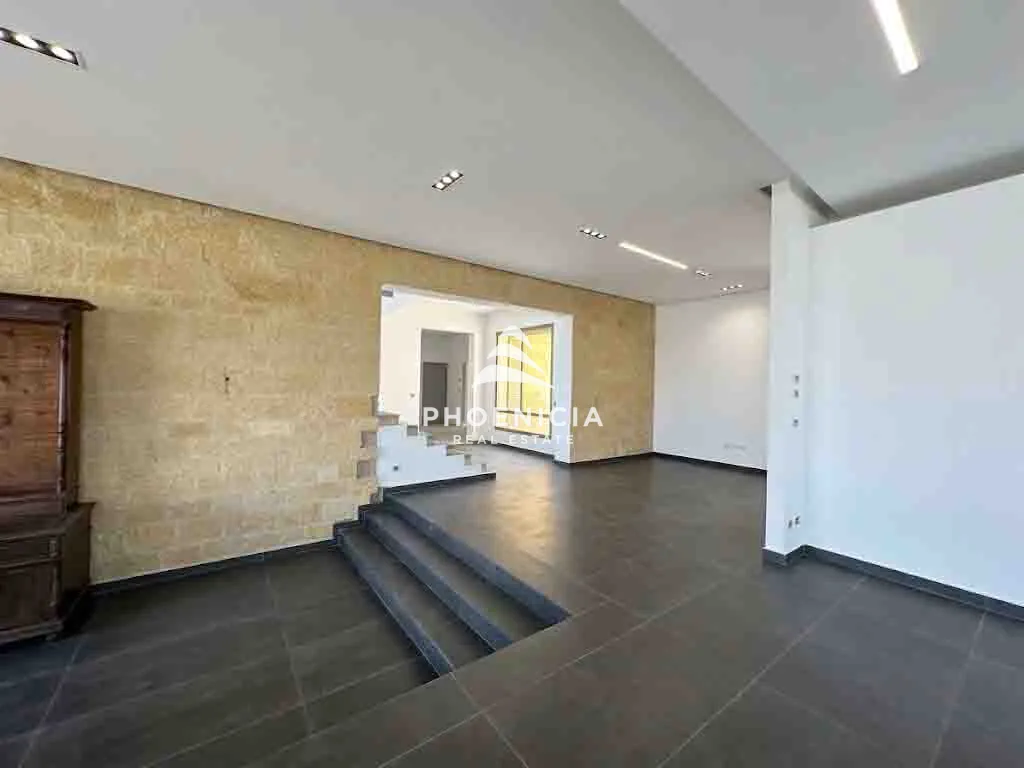 Villa for sale in Bejjeh, Lebanon — الصورة 16
