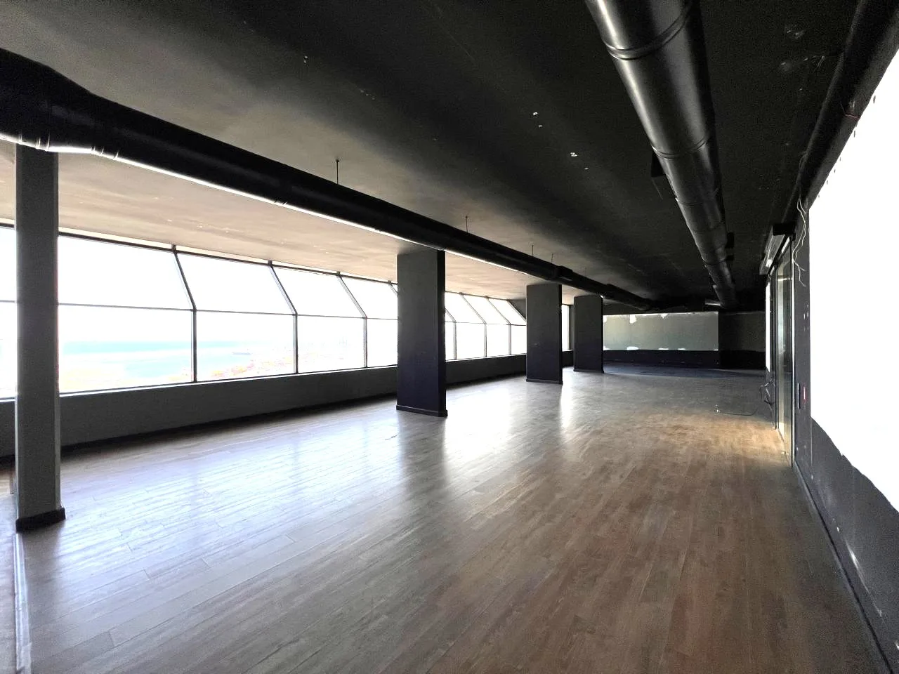 Office for rent in Gemmayzeh