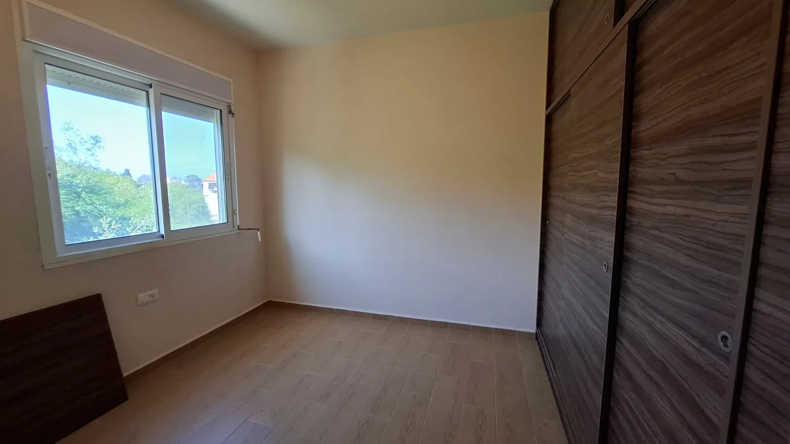 Apartment for Sale in Gharfine — الصورة 3