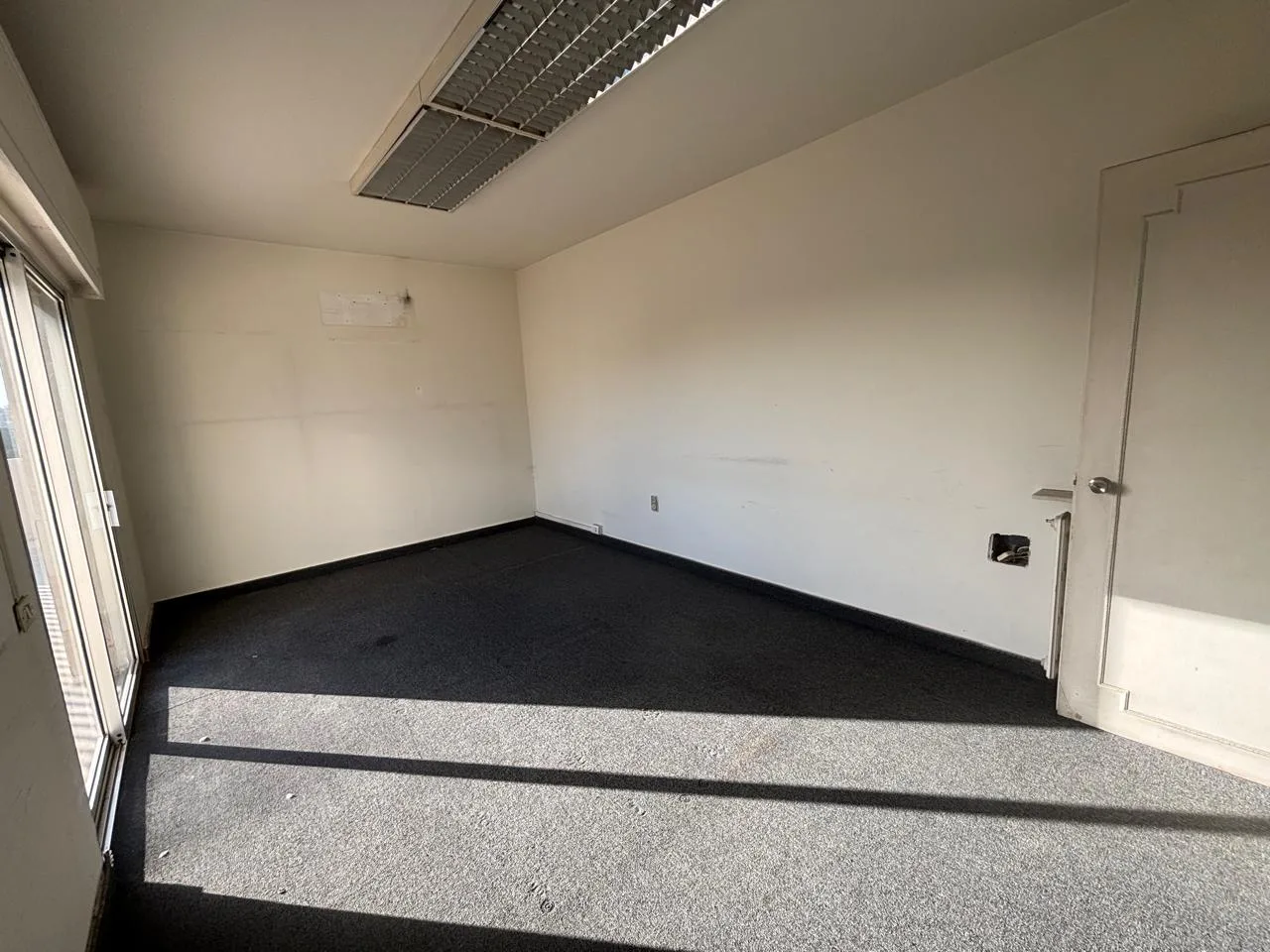 Office for rent in Badaro Beirut, Lebanon — الصورة 6