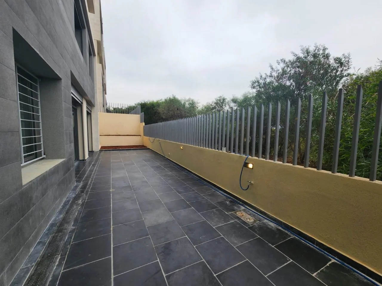 Triplex for Sale in Yarzeh, Lebanon — الصورة 3