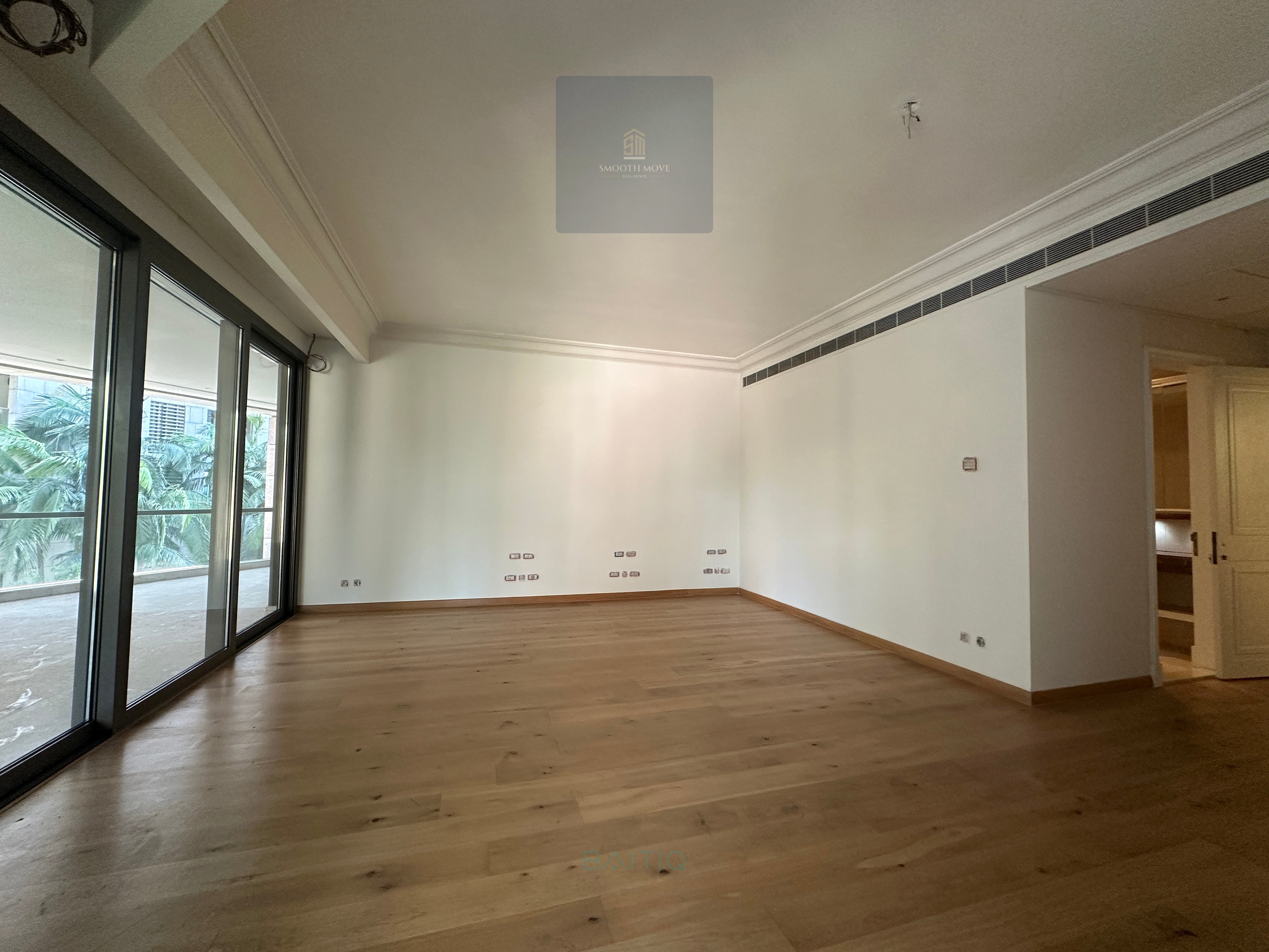 Spectacular Sea View Apartment for Sale in Downtown, Beirut — الصورة 13