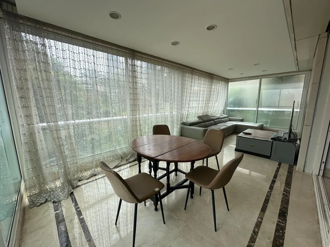 Apartment for Sale in Ras Beirut — الصورة 3