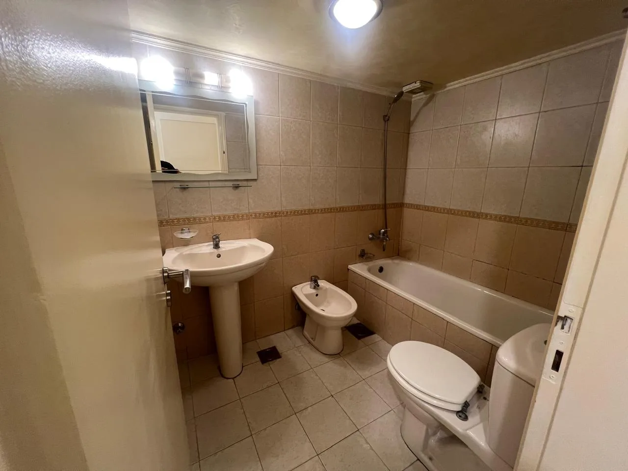 Apartment for Sale in Mar Takla, Lebanon — الصورة 9