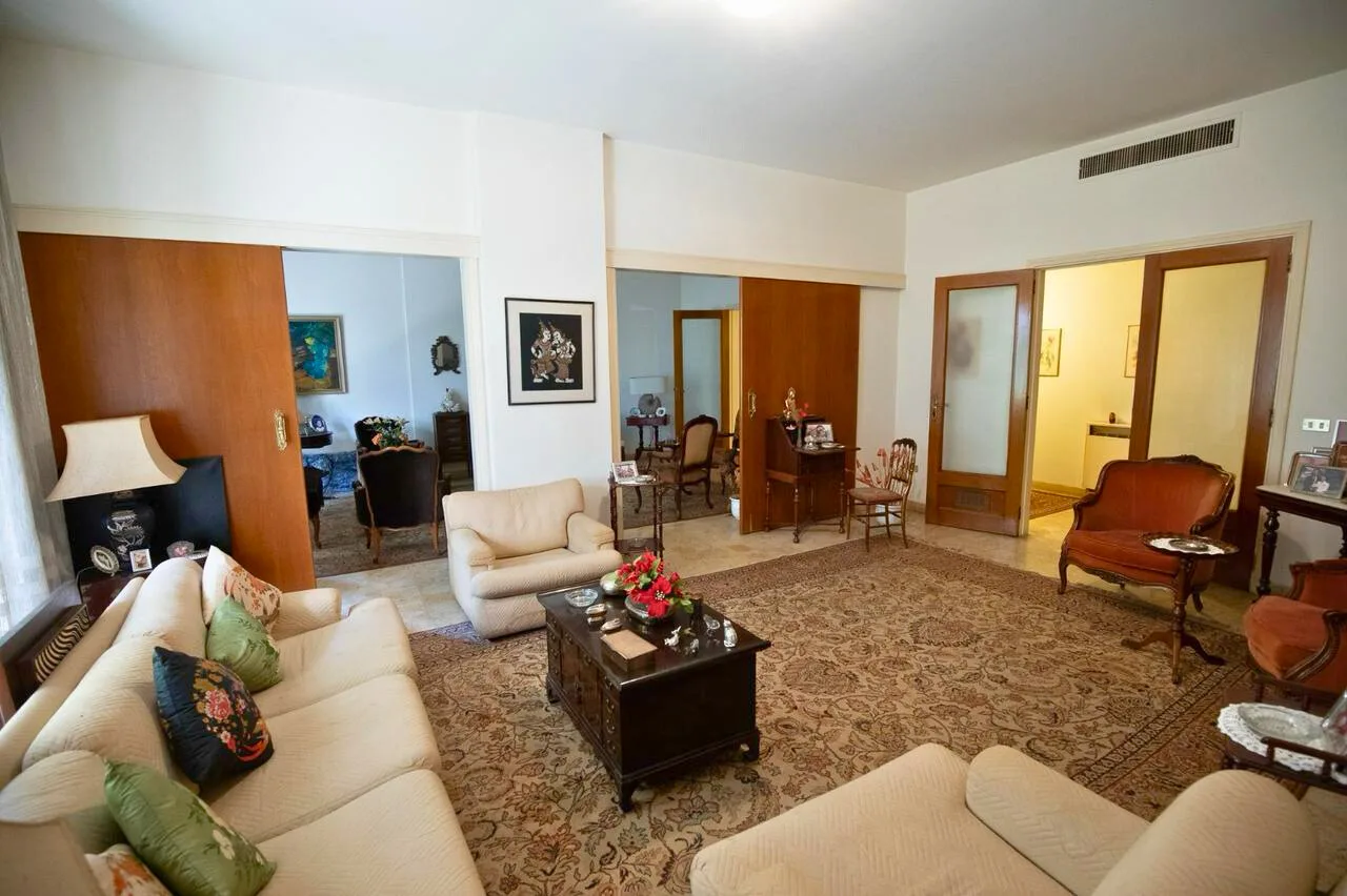 Apartment for Sale in Achrafieh — الصورة 4