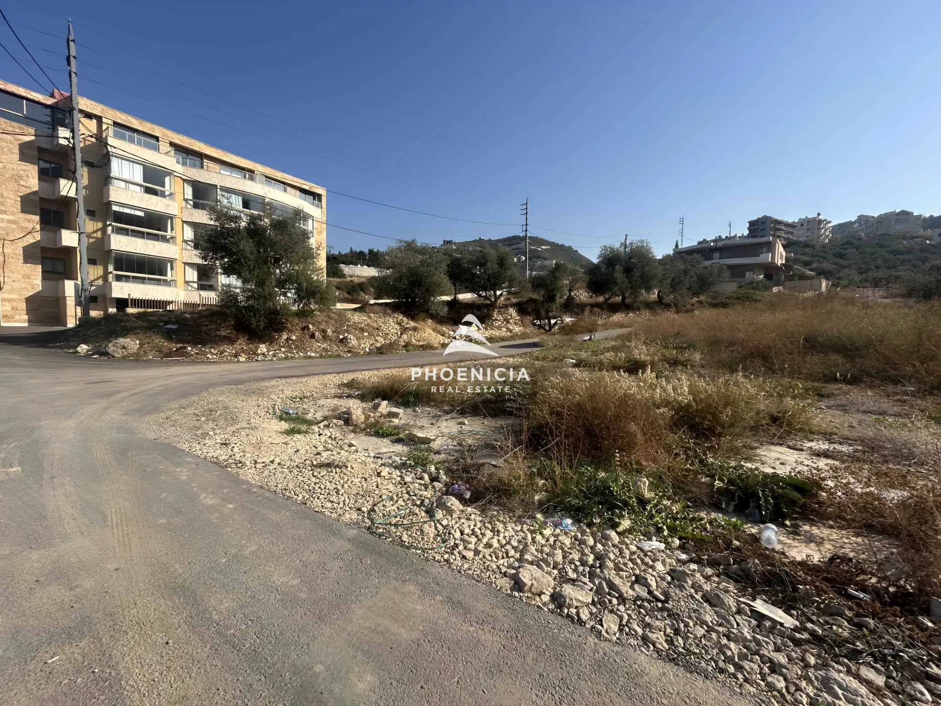 Land for Sale in Blat — الصورة 2