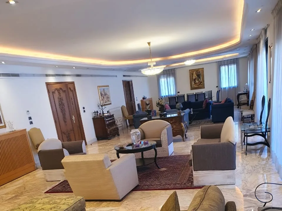 Duplex for Sale in Ramlet El Bayda, Beirut, Lebanon — الصورة 3