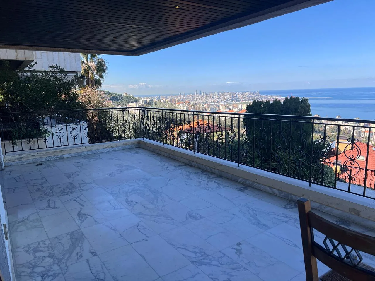 Apartment for Rent in Bsalim, Lebanon — الصورة 4