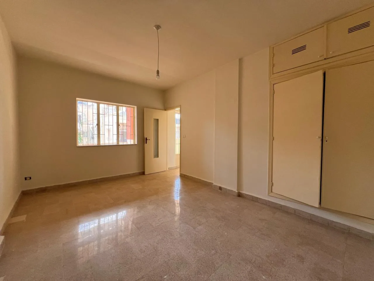 Apartment for Rent in Achrafieh — الصورة 6