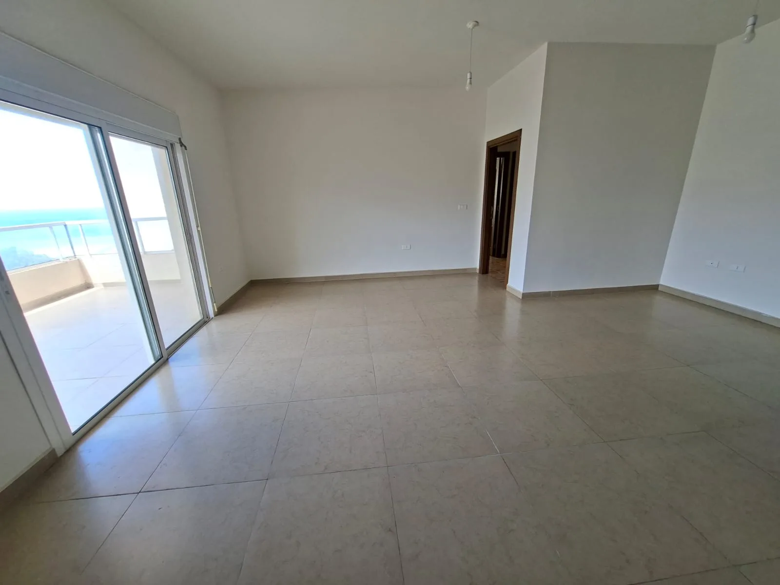 Duplex for Sale in Nahr Ibrahim — الصورة 2