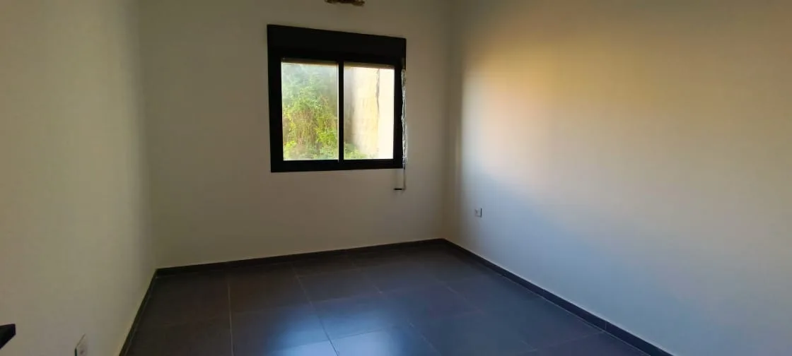 Apartment for Sale in Maaysrah, Lebanon — الصورة 7